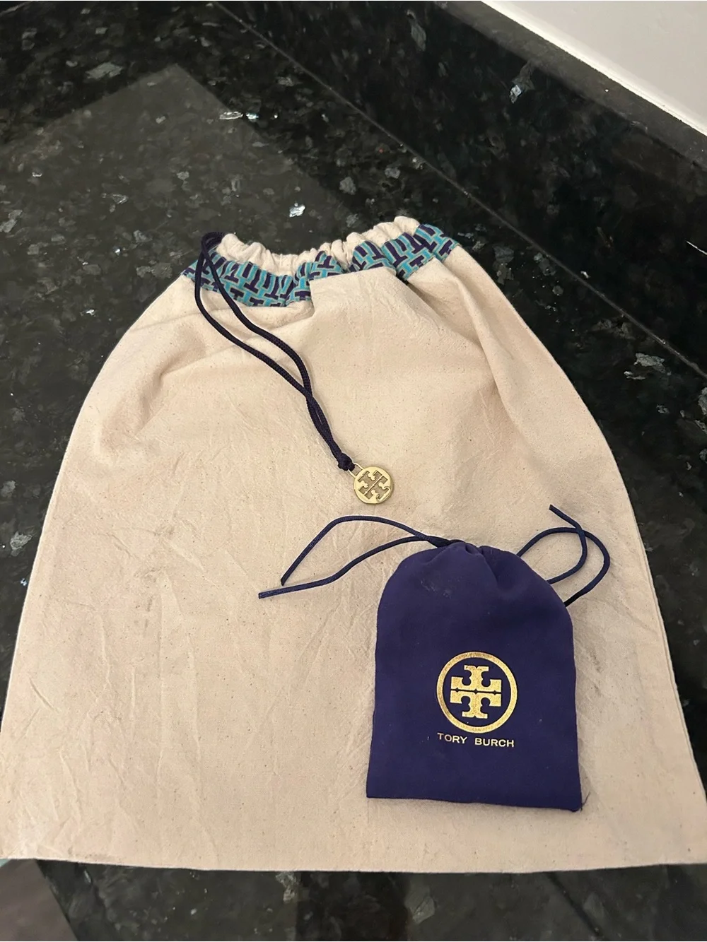 Tory Burch Drawstring Pouches with Gold  Logo 🩷Bundle 2 items save 10%💜